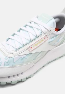 Reebok Classic Prix Dégriffé CL LEGACY UNISEX - Baskets basses sneakers rond -Reebok Soldes Boutique 0422059d51524ef88cdfbdd142b2d29f