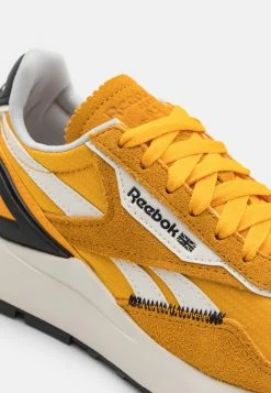Reebok Classic CL LEGACY AZ UNISEX - Baskets basses Prix Usine baskets & sneakers rond -Reebok Soldes Boutique 0461de2712e74774a47e42f824d6f8b5