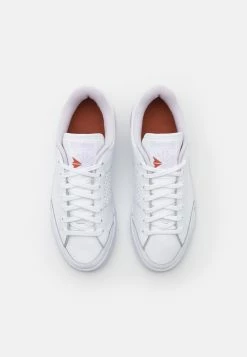 Reebok Classic Prix Accessible AD COURT - Baskets basses sneakers rond femme -Reebok Soldes Boutique 0cfe2ddccce94711a246053beb52f0a7