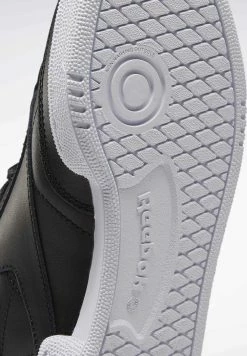 Discount En Ligne Reebok Classic CLUB C 85 SHOES - Baskets basses baskets & sneakers femme femme -Reebok Soldes Boutique 10d40e217fda4a76ba0b29e50354f261