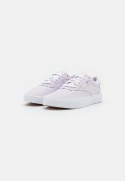 Prix Dégriffé Reebok Classic CLUB C COAST - Baskets basses sneakers rond femme -Reebok Soldes Boutique 13829836d9824ad992f028ad062fb721