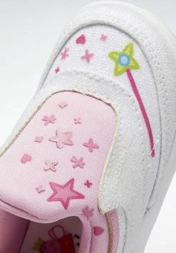 Reebok Classic Prix Affortable CLUB C SLIP-ON IV SHOES - Baskets basses sneakers unisex unisex -Reebok Soldes Boutique 144e435a17824ea894287a8e33c39e60