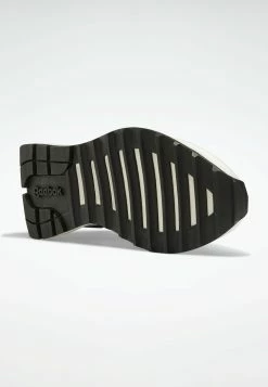 Reebok Classic Prix Allégé CLASSIC LEATHER LEGACY AZ - Baskets basses baskets & sneakers rond unisex -Reebok Soldes Boutique 15c3d8a5277d4c219422fbcb38c995d7