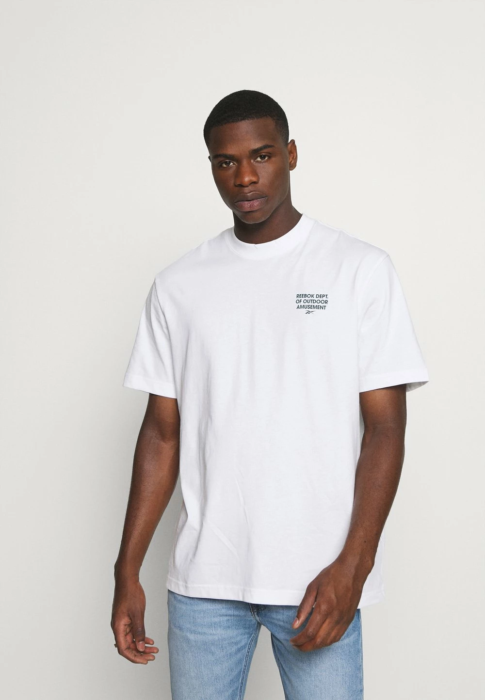 Reebok Classic Prix Favorable CAMPING GRAPHIC TEE - T-shirt imprimé t-shirts & polos col rond homme 5 Reebok Classic Prix Favorable CAMPING GRAPHIC TEE - T-shirt imprimé t-shirts & polos col rond homme – Image 3