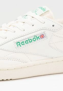 Reebok Classic Bon Rapport Coût-Efficacité CLUB C 85 VINTAGE SOFT LEATHER SHOES - Baskets basses sneakers rond femme -Reebok Soldes Boutique 1af9079aa2b44cf3a0a93b7313676b4f