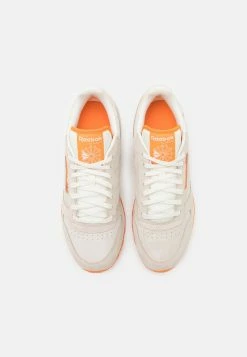 Reebok Classic Prix Acceptable UNISEX - Baskets basses sneakers rond -Reebok Soldes Boutique 1c7bc43d02424ff9af3c195f81a8aac2