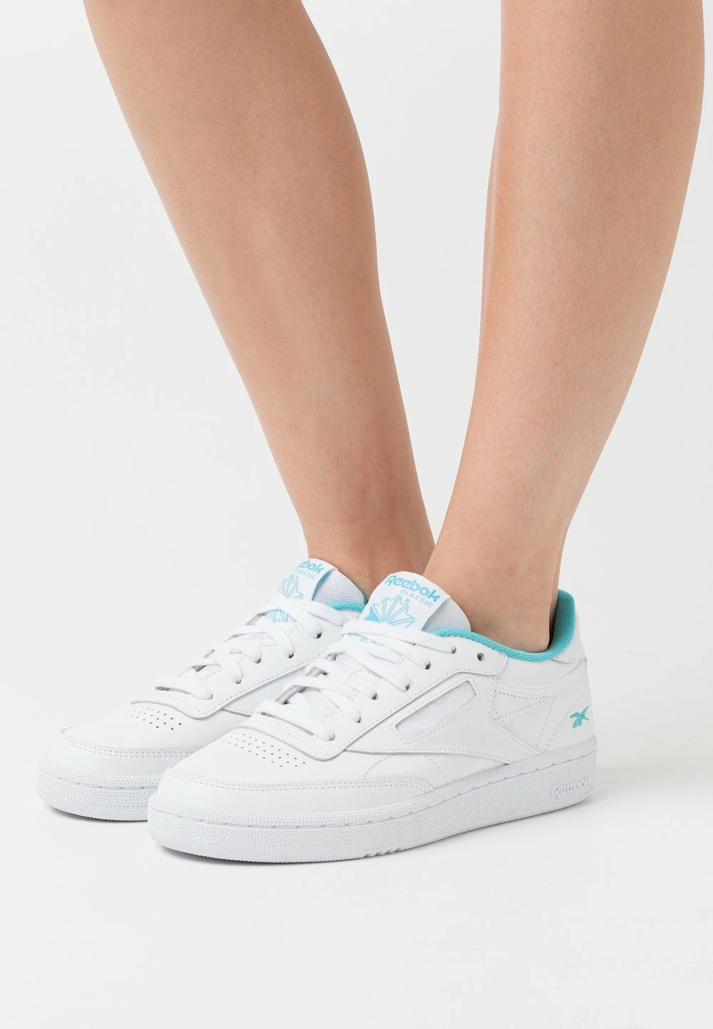 Prix Usine Reebok Classic CLUB C 85 - Baskets basses baskets & sneakers rond femme 3 Prix Usine Reebok Classic CLUB C 85 - Baskets basses baskets & sneakers rond femme