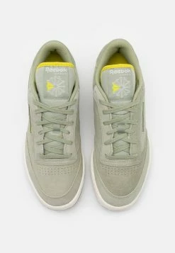 Reebok Classic CLUB C REVENGE UNISEX - Baskets basses Faible Prix sneakers rond -Reebok Soldes Boutique 23d4934865dd418da77a4f5d1f72f3f7