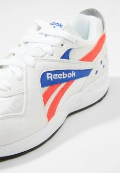 Reebok Classic Prix Dégriffé PYRO - Baskets basses baskets & sneakers rond unisex -Reebok Soldes Boutique 2515028ccf8947edb5e5b1b0205fee69