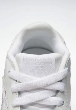 Reebok Classic Authentique 100% Chaussures premiers pas sneakers rond enfant -Reebok Soldes Boutique 26c7574118614575b57bc61da1214c49