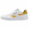 Reebok Classic Prix Ourlé CLUB C LEGACY REVENGE - Baskets basses baskets & sneakers rond unisex -Reebok Soldes Boutique 2aee03b080ea4fd9943bb0143178e52f