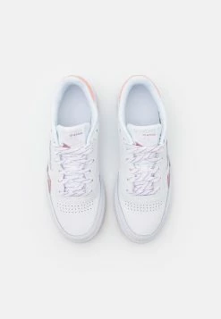 Reebok Classic CLUB C 85 - Baskets basses Vendre sneakers rond femme -Reebok Soldes Boutique 2c86ca9a7a184bf98bc3c627c664db74