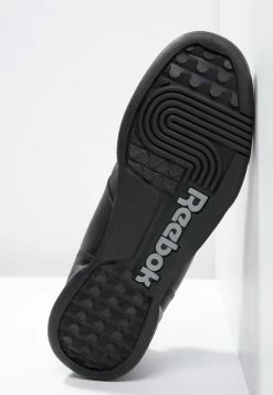 Reebok Classic WORKOUT PLUS - Baskets basses Qualité Garantie baskets & sneakers rond unisex -Reebok Soldes Boutique 3041a8401e6c42ce8a5a672cd155b13d