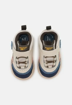 Qualité absolue Reebok Classic WEEBOK STORM UNISEX - Baskets basses sneakers rond 12 Qualité absolue Reebok Classic WEEBOK STORM UNISEX - Baskets basses sneakers rond -Reebok Soldes Boutique 305f96d39da546dc83fa27e411eb6bac