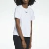 Reebok Classic CLASSIC SMALL LOGO CASUAL SHORT SLEEVE - T-shirt basique Prix Allégé t-shirts et tops col rond femme -Reebok Soldes Boutique 34178e28a16141e08635a87ab39dc1da