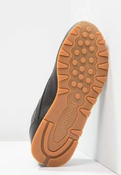 Reebok Classic Prix Incroyables CLASSIC LEATHER CUSHIONING MIDSOLE SHOES - Baskets basses baskets & sneakers rond femme -Reebok Soldes Boutique 36e5ca53a8b540e0bd278260069352e1