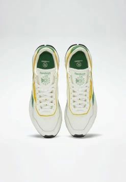 Reebok Classic Vendre-Réclame CLASSIC LEGACY AZ REECYCLED - Baskets basses baskets & sneakers rond unisex -Reebok Soldes Boutique 3abbc7fc0bf24fb8ac417b5ec7ebf97e