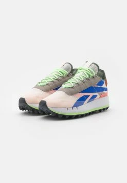 Reebok Classic Soldes En Ligne LEGACY 83 - Baskets basses sneakers rond femme -Reebok Soldes Boutique 3db9b69da10c476c9966454b8e72fc61