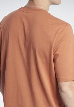 Reebok Classic VECTOR TEE - T-shirt imprimé Qualité Garantie t-shirts col rond homme -Reebok Soldes Boutique 3e7f8be9f8ea4d15a8d6ba2b70df318c