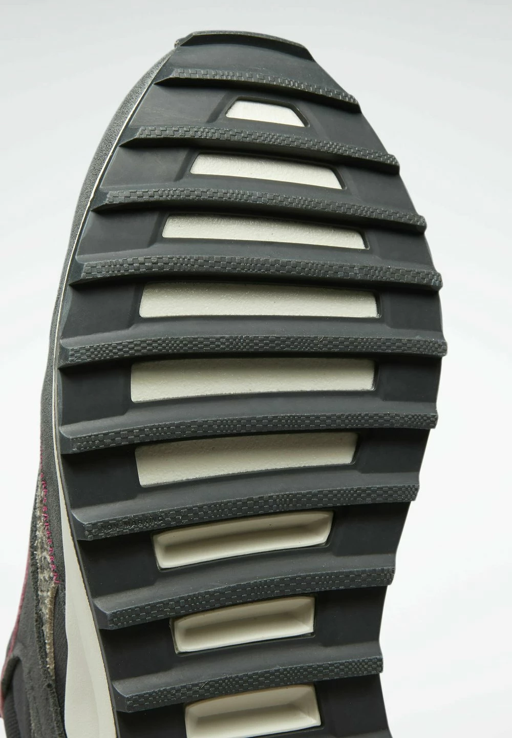 Bonne Qualité Reebok Classic Baskets basses sneakers rond femme 12 Bonne Qualité Reebok Classic Baskets basses sneakers rond femme – Image 10