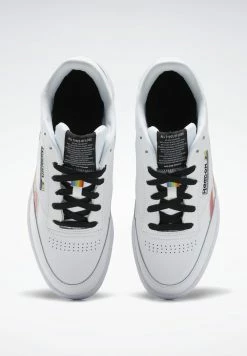 Prix Allégé Reebok Classic CLUB C 85 PRIDE PACK SHOES - Baskets basses baskets & sneakers rond unisex -Reebok Soldes Boutique 43b0ada5c52c4c09829061b00b03d5a5