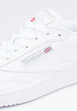 Reebok Classic CLUB C 85 LEATHER UPPER SHOES - Baskets basses Remise En Ligne baskets & sneakers rond unisex -Reebok Soldes Boutique 498e328e8bd6431395dc81331fcdb91f