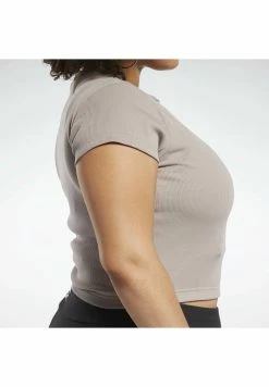 Prix Cassé Reebok Classic T-shirt imprimé vêtements fitness femme 11 Prix Cassé Reebok Classic T-shirt imprimé vêtements fitness femme -Reebok Soldes Boutique 4c2c4e1793e64055a5f34ed40ef042d7