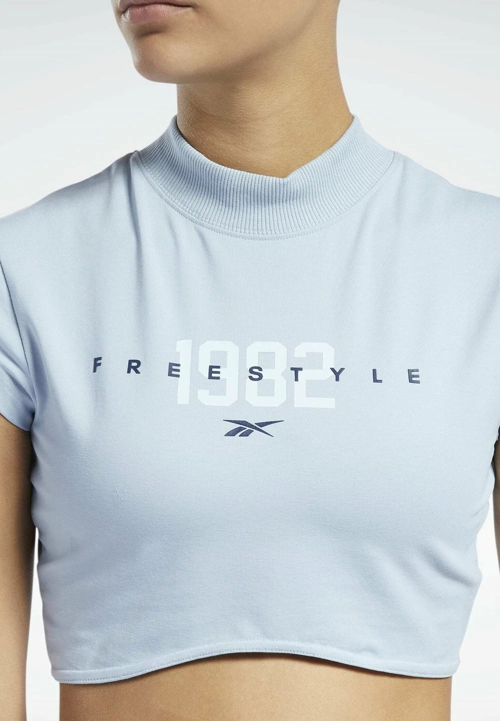 Prix Cassé Reebok Classic T-shirt imprimé t-shirts et tops col officier femme 6 Prix Cassé Reebok Classic T-shirt imprimé t-shirts et tops col officier femme – Image 4
