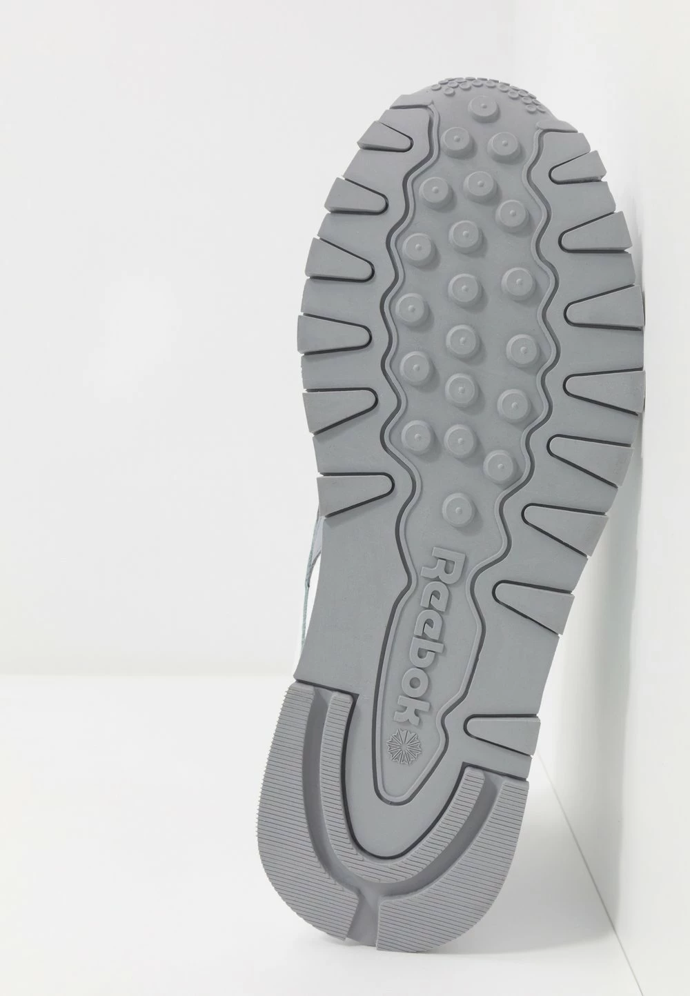 Reebok Classic Authentique 100% Baskets basses sneakers rond unisex 7 Reebok Classic Authentique 100% Baskets basses sneakers rond unisex – Image 5