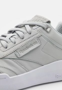 Reebok Classic Prix Préférentiel CLUB C LEGACY UNISEX - Baskets basses sneakers rond -Reebok Soldes Boutique 5951dfd0a13d4224b3558c1aa3ce6d61