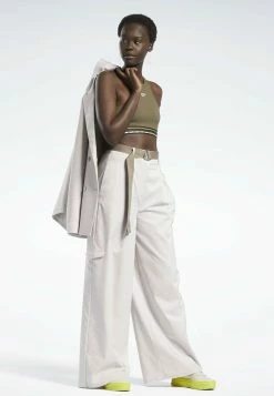 Prix Avantageux Reebok Classic Pantalon classique pantalons normale femme