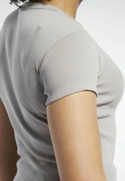 Promos Reebok Classic T-shirt basique t-shirts et tops col rond femme -Reebok Soldes Boutique 657163a492814a63b5a824d3ba9e452e