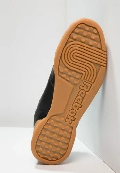 Plus Bas Prix De Vente Reebok Classic WORKOUT PLUS - Baskets basses baskets & sneakers rond unisex 15 Plus Bas Prix De Vente Reebok Classic WORKOUT PLUS - Baskets basses baskets & sneakers rond unisex -Reebok Soldes Boutique 65cccd471b6647c4a852c8c20c4ab114