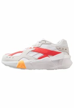 Reebok Classic Prix Compétitif AZTREK X GIGI HADID - Baskets basses sneakers rond unisex