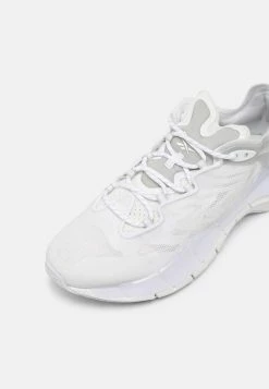 Première Qualité Reebok Classic ZIG KINETICA II UNISEX - Baskets basses baskets & sneakers rond -Reebok Soldes Boutique 6916699d76fc42ca8c7e41a235bc5207