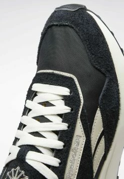 Reebok Classic En promotion LEGACY - Baskets basses baskets & sneakers rond unisex -Reebok Soldes Boutique 6be72ca3ec2644318309bf1097432d4c