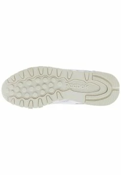 Reebok Classic Baskets basses En Remise sneakers rond femme -Reebok Soldes Boutique 6daded1d0604434c9fc44d6bef557096