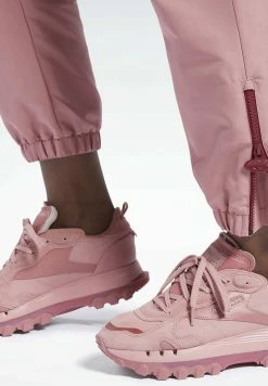 Reebok Classic Pantalon de survêtement Réduction pantalons fitness femme -Reebok Soldes Boutique 6fa1c5d9a4b24244a7f102af1bcb32c7