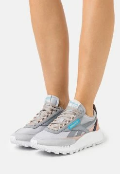 Reebok Classic Un Tarif Préférentiel CL LEGACY - Baskets basses sneakers rond femme