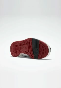 Reebok Classic Baskets basses Réduction baskets & sneakers rond unisex -Reebok Soldes Boutique 702d360444654192b943bcd9a3cbe214