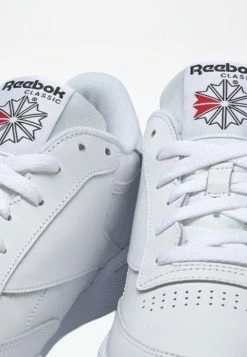 Reebok Classic CLUB C 85 SHOES - Baskets basses Prix Réduit baskets & sneakers rond unisex -Reebok Soldes Boutique 753fb8e07b384b01b354464b0a118a37