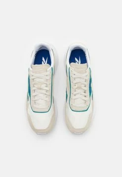 Prix De Lancement Reebok Classic CL LEGACY AZ UNISEX - Baskets basses baskets & sneakers rond -Reebok Soldes Boutique 75f62d59d1b64b5fa3ffb05bd92037d0