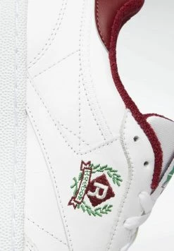 Discount En Ligne Reebok Classic Baskets basses chaussures fitness unisex -Reebok Soldes Boutique 78159b0aa5ed43af80f36724c401148d