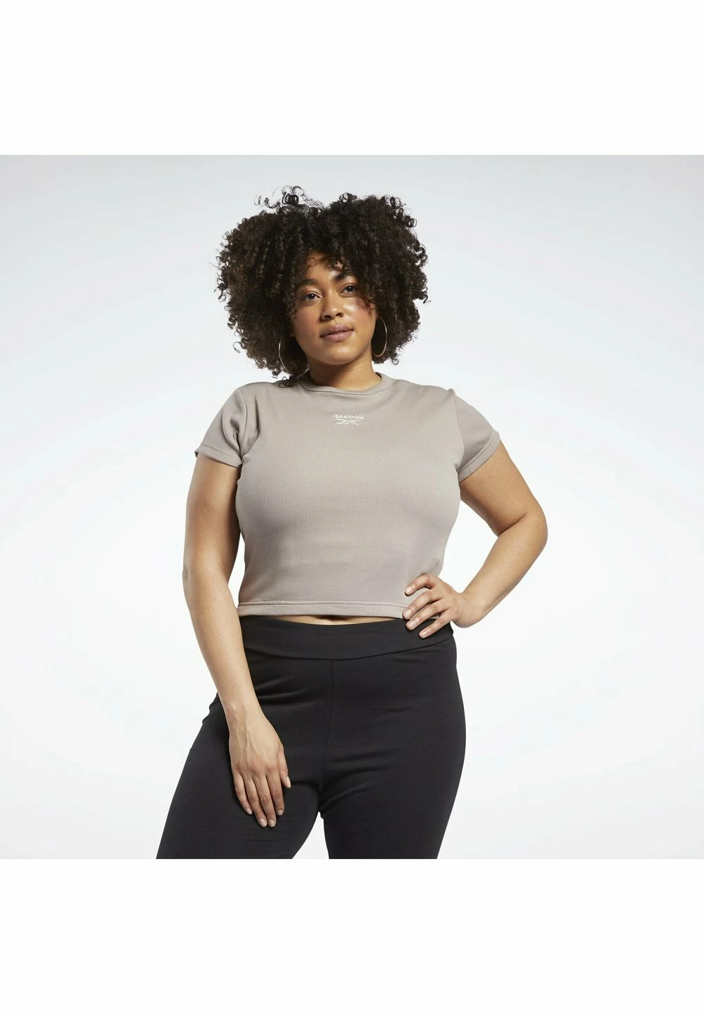 Prix Cassé Reebok Classic T-shirt imprimé vêtements fitness femme 3 Prix Cassé Reebok Classic T-shirt imprimé vêtements fitness femme