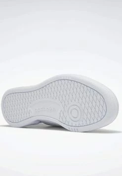 Discount En Ligne Reebok Classic Baskets basses chaussures fitness unisex -Reebok Soldes Boutique 7abd21a741104187aa47886a3e9dda76