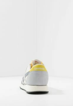 Prix Jamais Vus Reebok Classic Baskets basses sneakers rond unisex -Reebok Soldes Boutique 8525eb1285464e5b80cc22106852af40