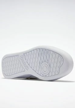 Reebok Classic Prix Ourlé CLUB C LEGACY REVENGE - Baskets basses baskets & sneakers rond unisex -Reebok Soldes Boutique 85a4fa149e024d92bd38f8c67632db31