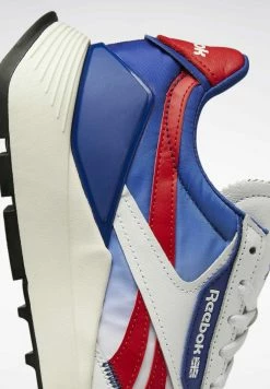 Reebok Classic Prix Allégé CLASSIC LEATHER LEGACY AZ - Baskets basses baskets & sneakers rond unisex -Reebok Soldes Boutique 8885851affe047849eacdcade29c03d2