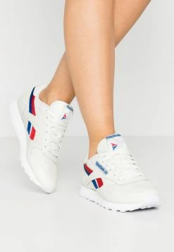 Promos Reebok Classic CLASSIC - Baskets basses sneakers rond femme