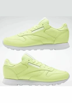 Reebok Classic Prix Réduit CLASSIC LEATHER SHOES - Baskets basses baskets & sneakers rond femme -Reebok Soldes Boutique 92776697e5834f7890ff9fbbb3ccd70d